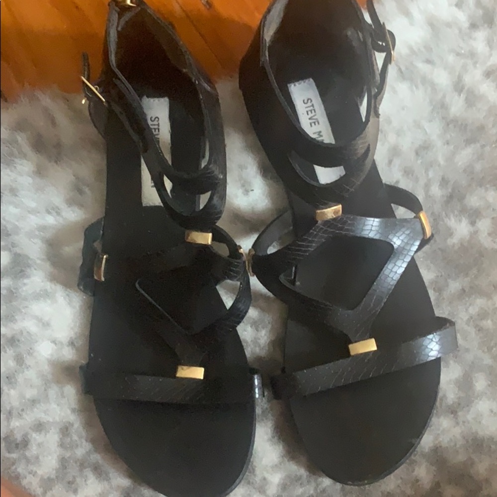 Croc leather sandals